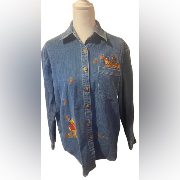 Jackets & Blazers - Vintage Winnie the Pooh button-up long sleeve shirt jacket